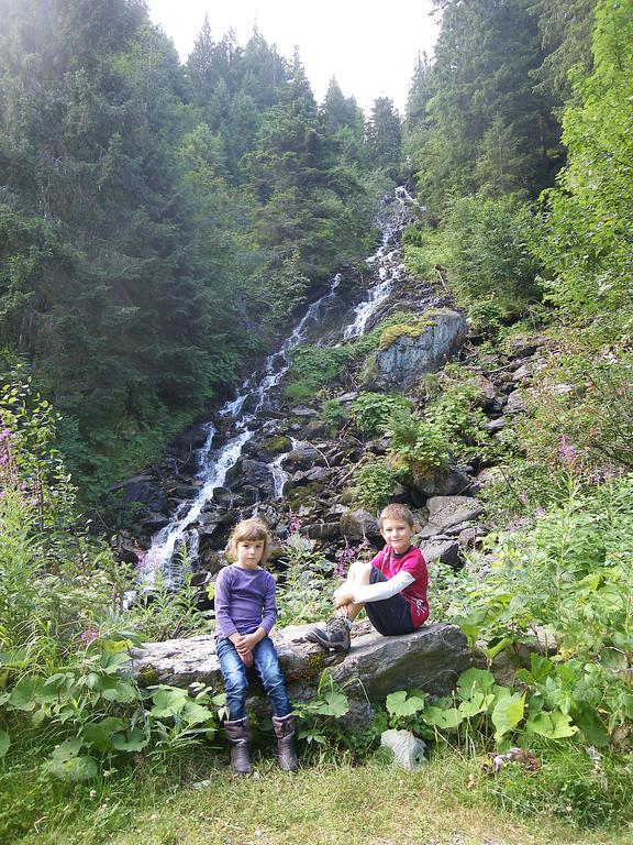 Gite Le Cerf De Belledonne Sainte-Agnès Esterno foto